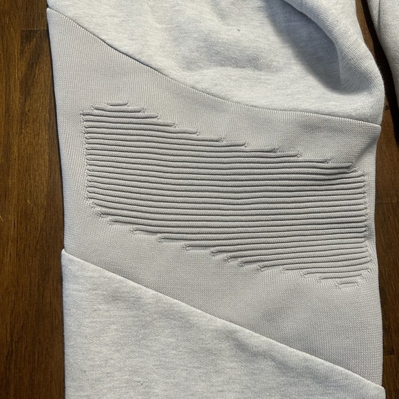 Gymshark Joggers Womens M Gray Fleece Sweatpants Drawstring Pockets Active *HOLE - Picture 9 of 16